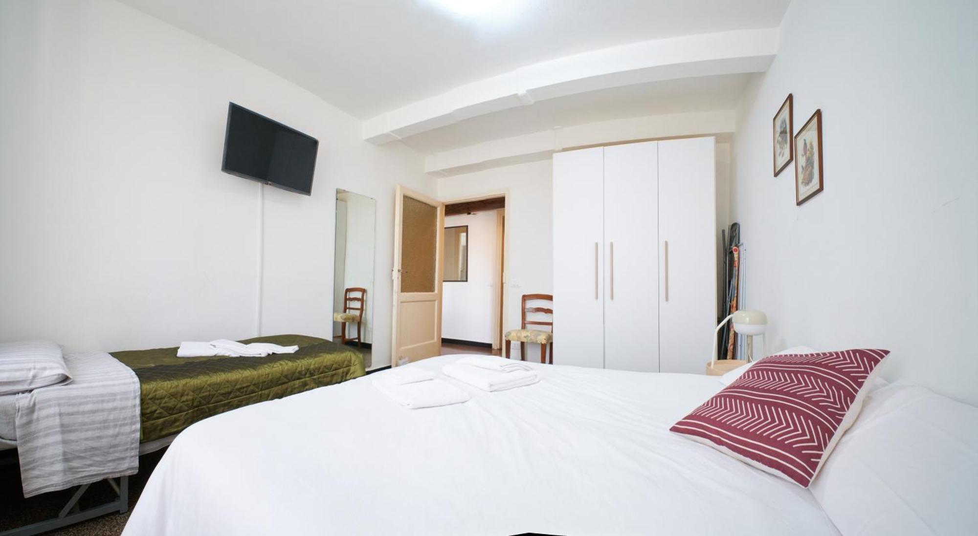 Cavour La Citta Vecchia Apartment Genoa Exterior photo